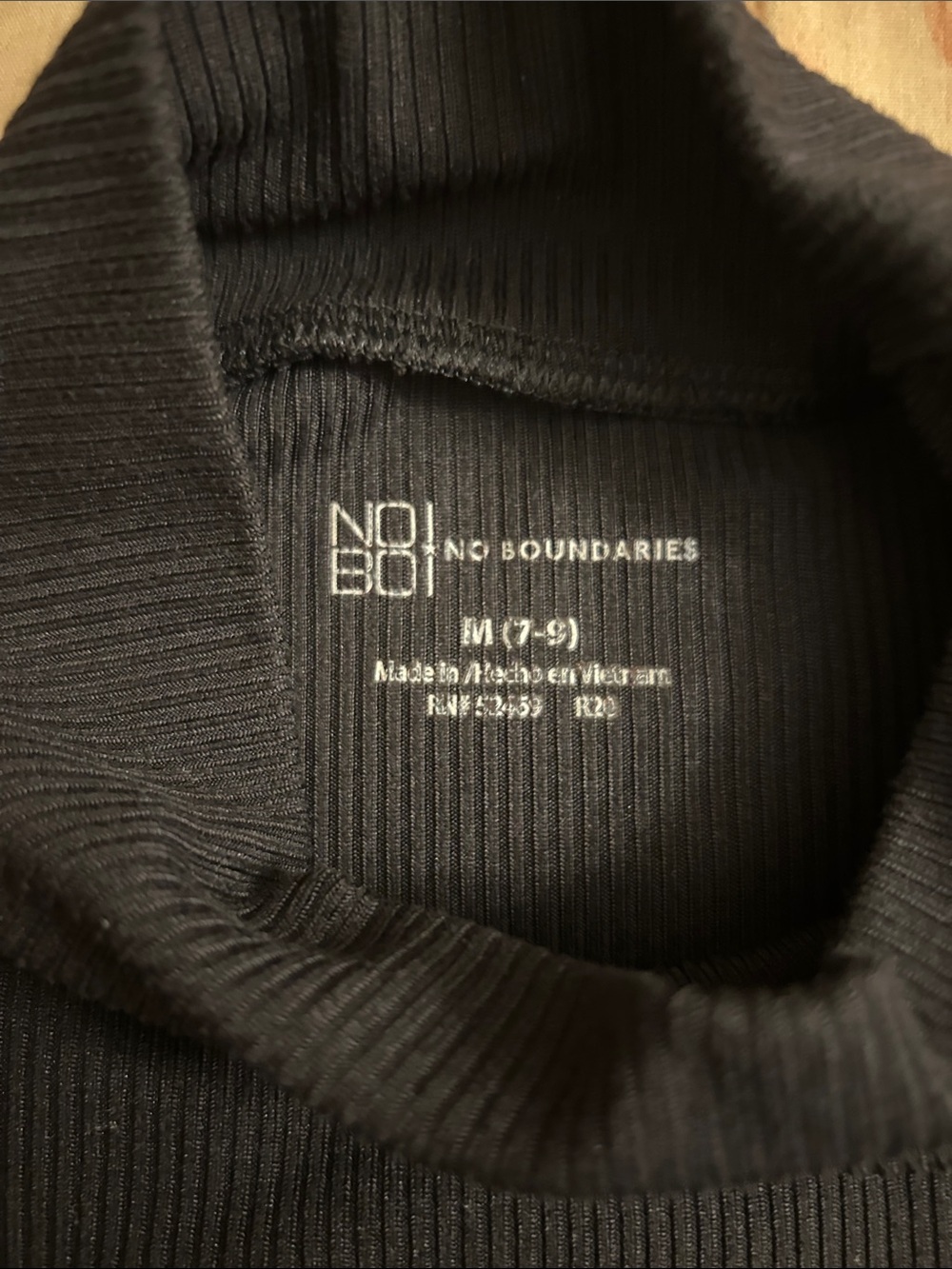No Boundaries Black Turtleneck Top - Picture 4 of 6